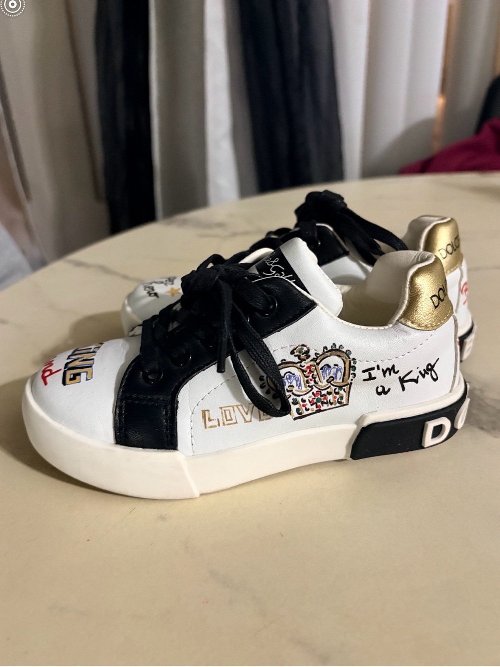 Boys D&G white black and gold sneakers